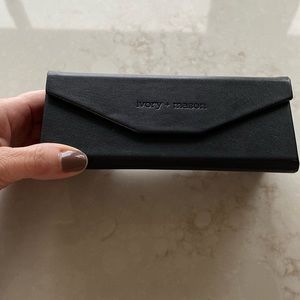 ivory + mason Eyeglass Case